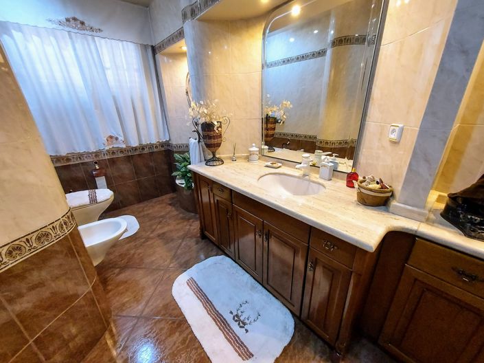 Image No.10-Villa de 6 chambres à vendre à Valencia City