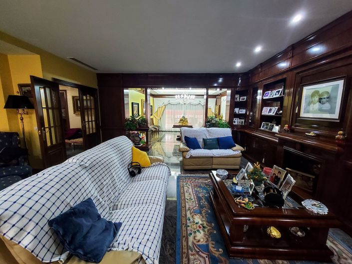 Image No.6-Villa de 6 chambres à vendre à Valencia City