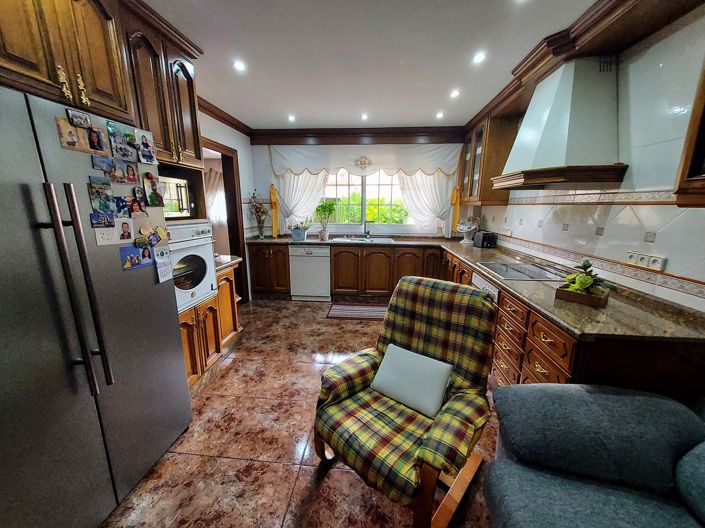 Image No.8-Villa de 6 chambres à vendre à Valencia City