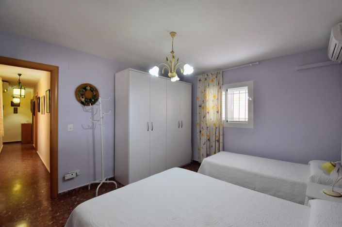 Image No.16-4 Bed Villa for sale