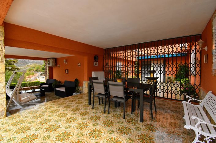 Image No.3-4 Bed Villa for sale