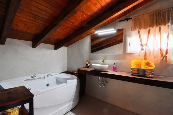 Image No.14-3 Bed Villa for sale