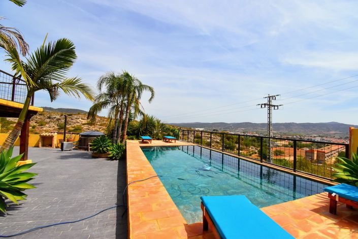 Image No.19-3 Bed Villa for sale