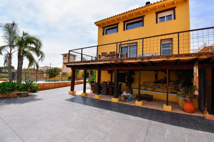 Image No.20-3 Bed Villa for sale