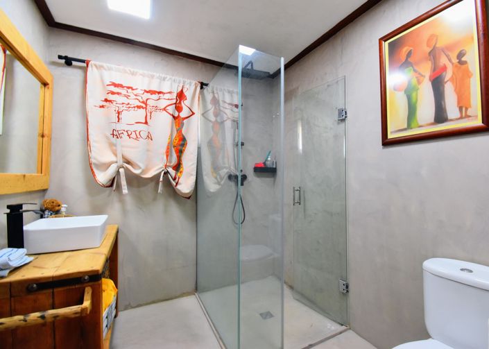 Image No.7-3 Bed Villa for sale