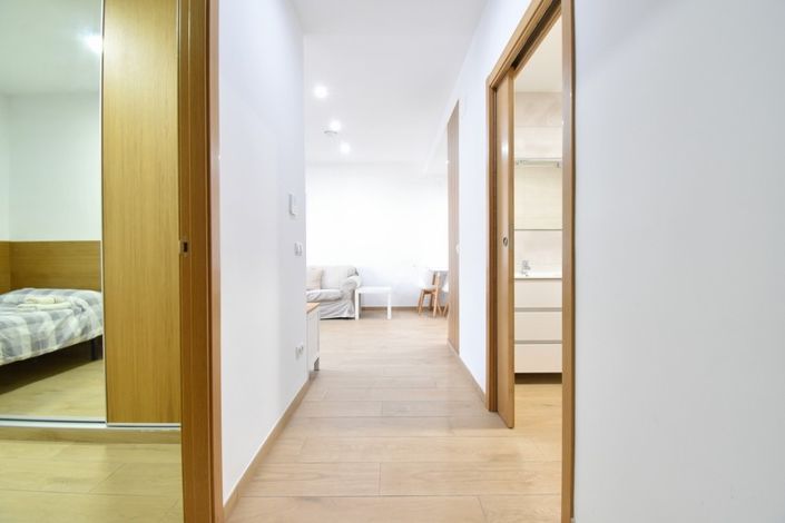 Image No.20-3 Bed Property for sale