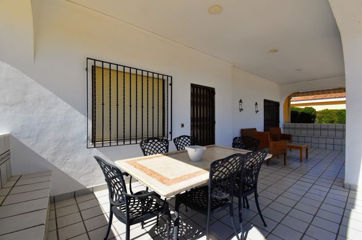 Image No.28-6 Bed Villa for sale