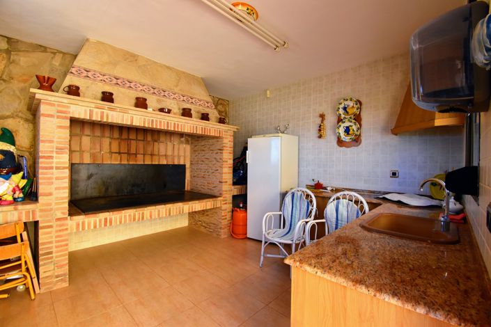 Image No.33-6 Bed Villa for sale