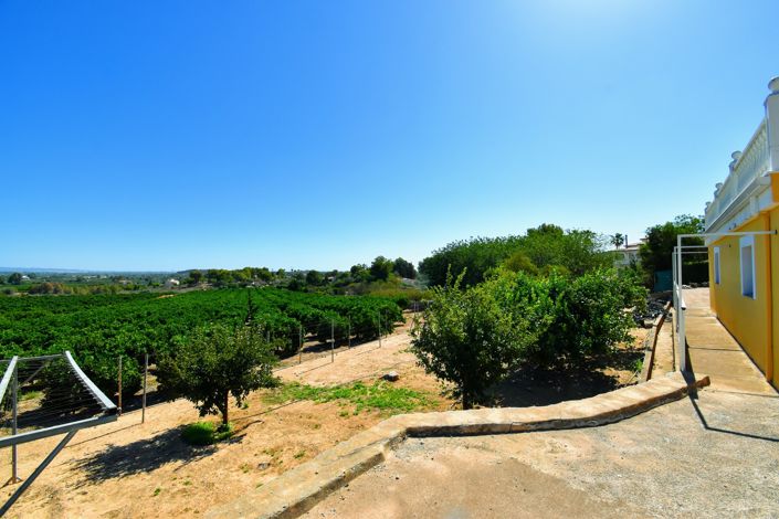 Image No.37-6 Bed Villa for sale