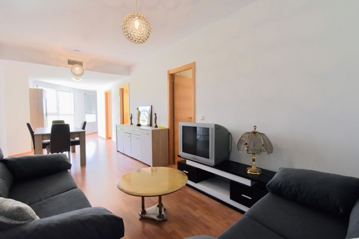 Image No.10-3 Bed Apartment for sale