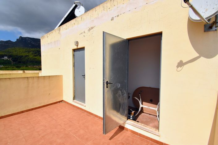 Image No.18-3 Bed Apartment for sale