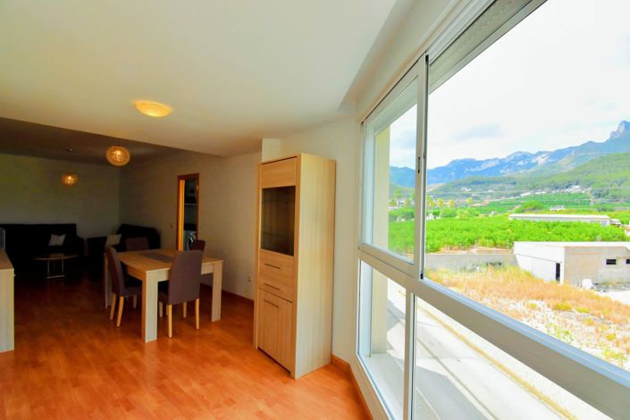 Image No.8-3 Bed Apartment for sale