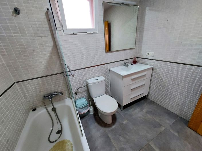 Image No.27-3 Bed Villa for sale