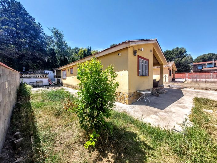 Image No.3-3 Bed Villa for sale