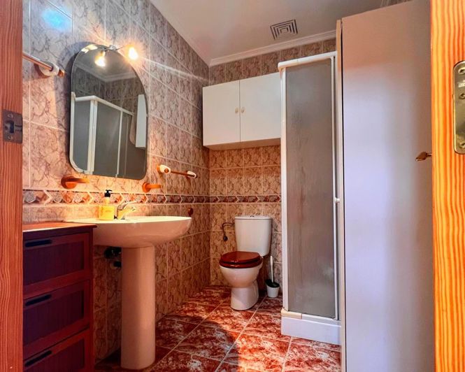 Image No.7-Villa de 4 chambres à vendre à Buñol