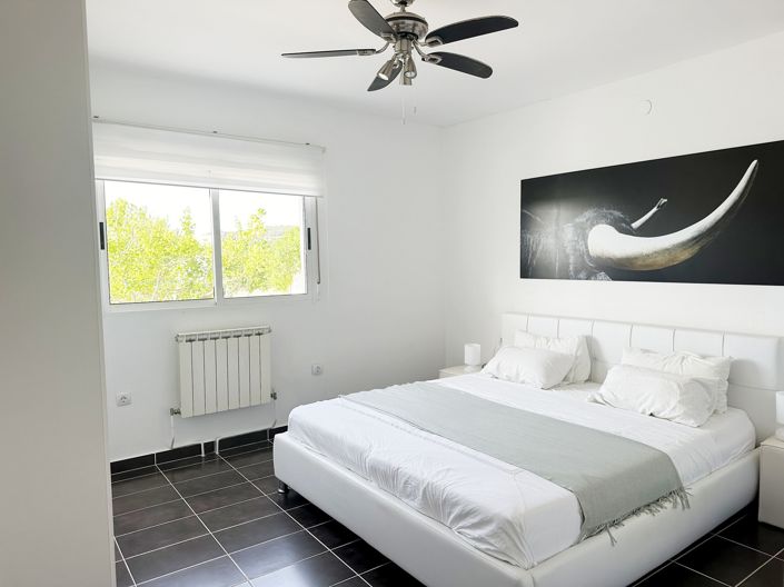 Image No.5-4 Bed Villa for sale