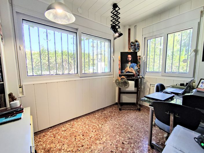 Image No.15-4 Bed Villa for sale