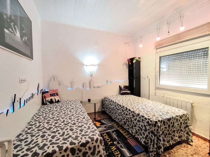 Image No.21-4 Bed Villa for sale