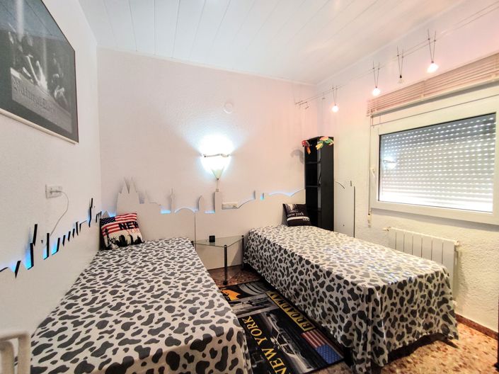 Image No.21-4 Bed Villa for sale