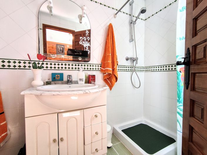 Image No.26-4 Bed Villa for sale