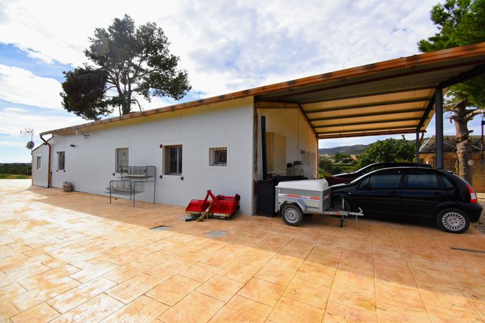 Image No.17-4 Bed Villa for sale