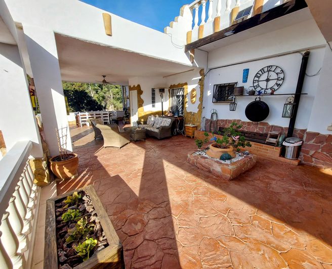 Image No.31-6 Bed Villa for sale