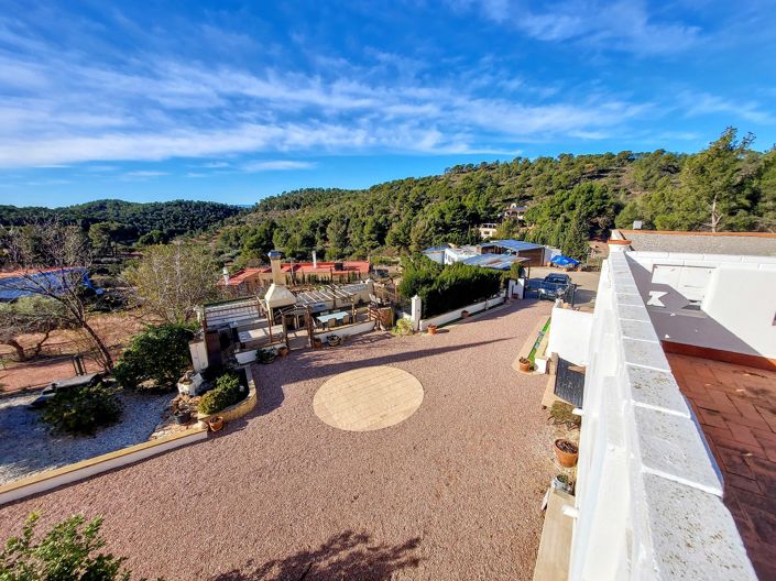 Image No.40-6 Bed Villa for sale