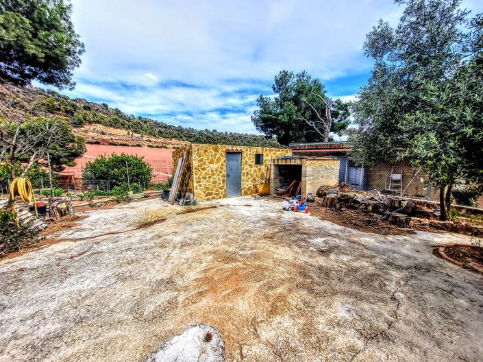 Image No.26-3 Bed Villa for sale