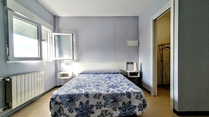 Image No.11-7 Bed Villa for sale