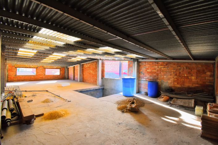 Image No.18-5 Bed Townhouse for sale