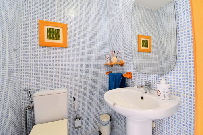 Image No.12-4 Bed Villa for sale