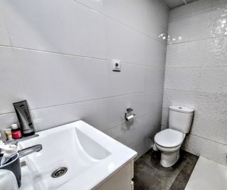 8526719