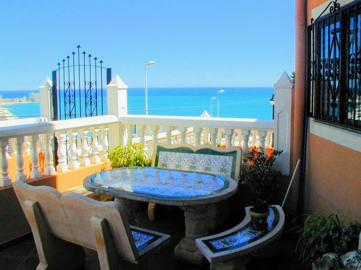 Image No.1-Villa de 4 chambres à vendre à Cullera