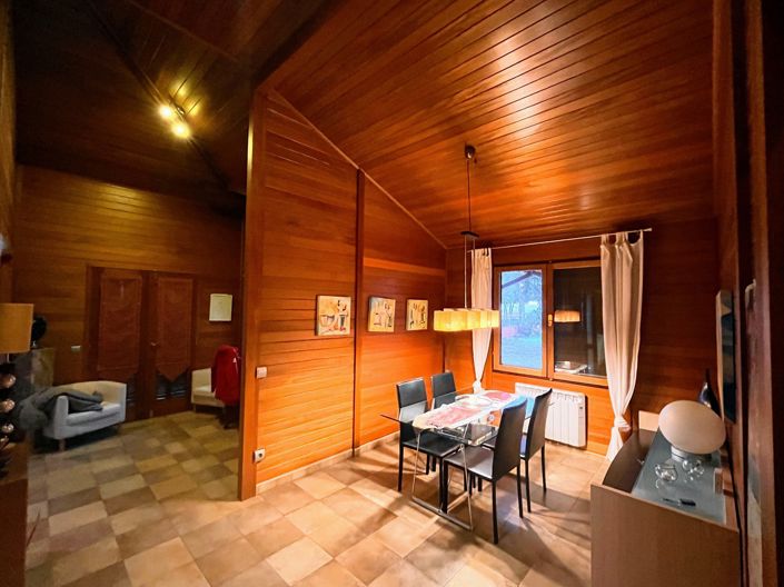 Image No.14-3 Bed Villa for sale