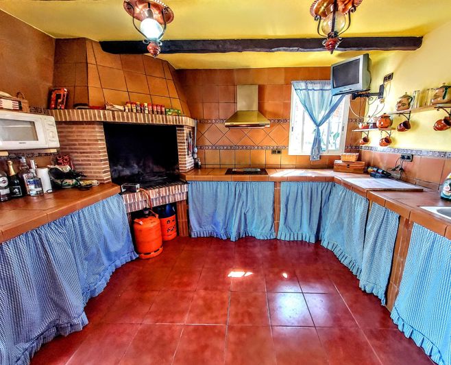 Image No.30-6 Bed Villa for sale