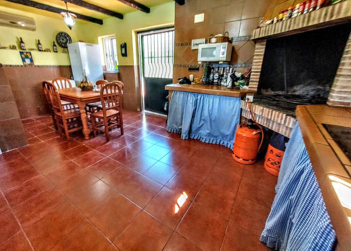 Image No.32-6 Bed Villa for sale