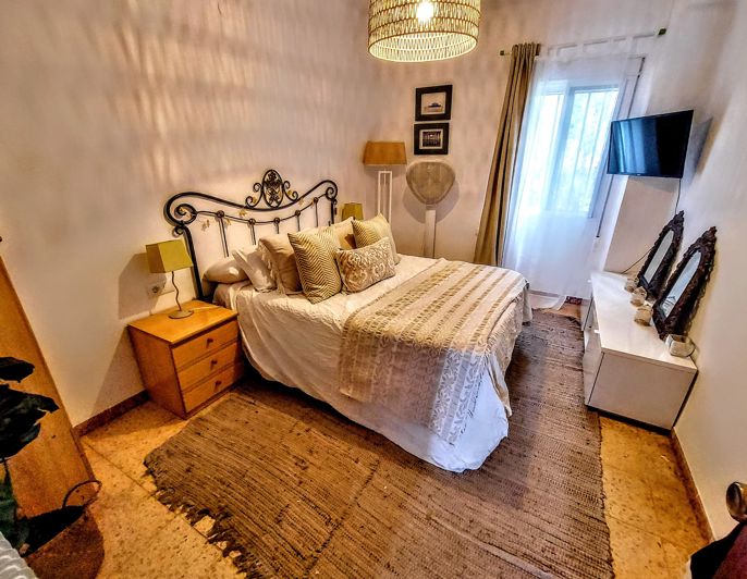 Image No.16-7 Bed Villa for sale