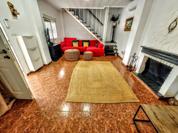 Image No.3-7 Bed Villa for sale