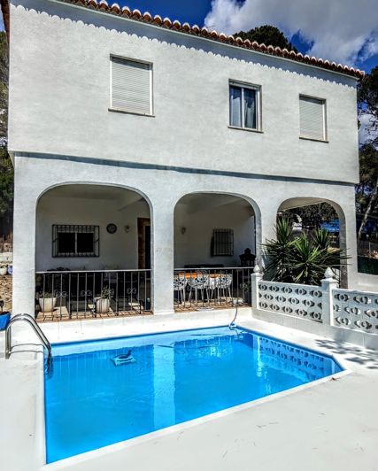 Image No.32-7 Bed Villa for sale