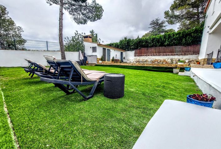 Image No.40-7 Bed Villa for sale