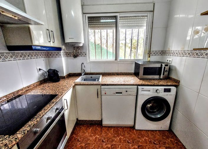 Image No.6-7 Bed Villa for sale