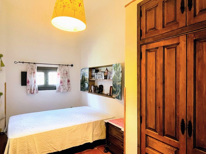 Image No.13-6 Bed Villa for sale