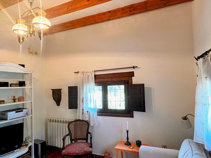 Image No.18-6 Bed Villa for sale