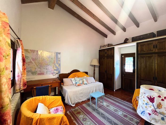 Image No.27-6 Bed Villa for sale