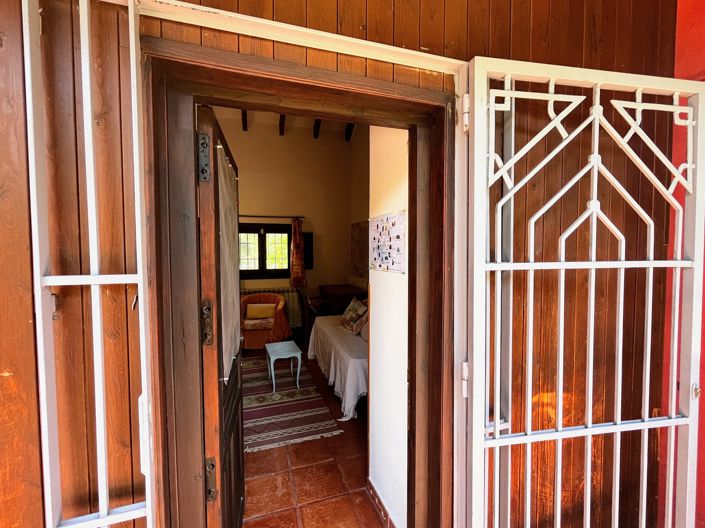 Image No.31-6 Bed Villa for sale