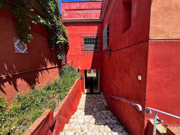 Image No.38-6 Bed Villa for sale