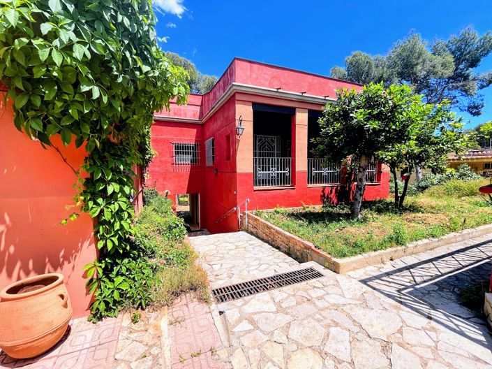 Image No.44-6 Bed Villa for sale