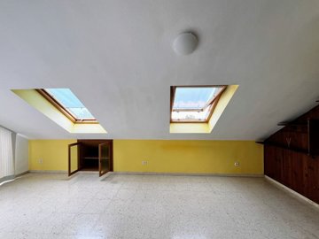 8535693