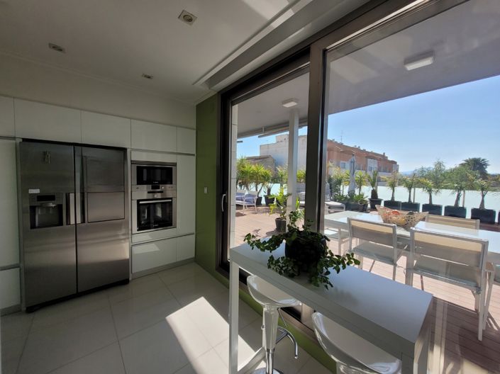 Image No.24-4 Bed Villa for sale