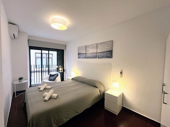 Image No.8-2 Bed Apartment for sale